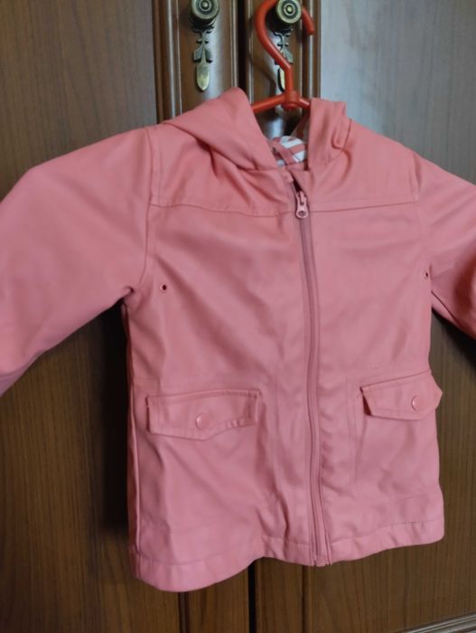 Дощовик, куртка, плащ