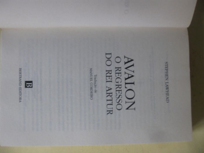 Avalon - O Regresso do rei Artur de Stephen Lawhead