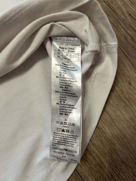 Футболка Emporio Armani AE7