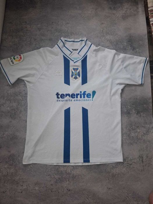 футболка CD Tenerife (сезон 2022/23),