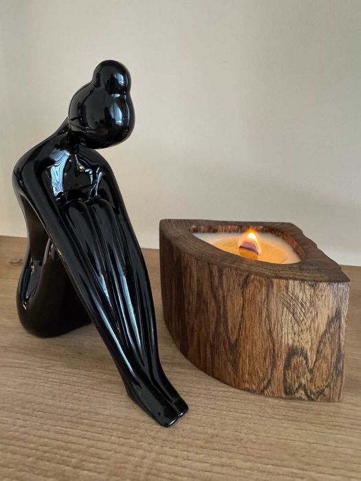 Омолоджуючий масаж обличчя