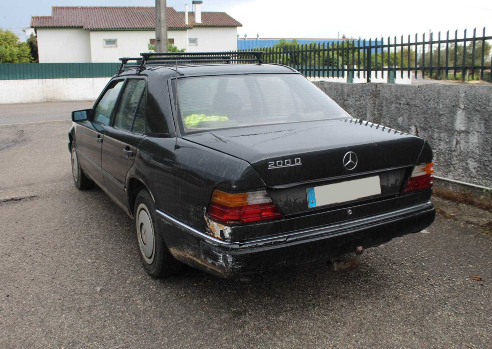 Mercedes-Benz 200d 4v w124 (1 dono)
