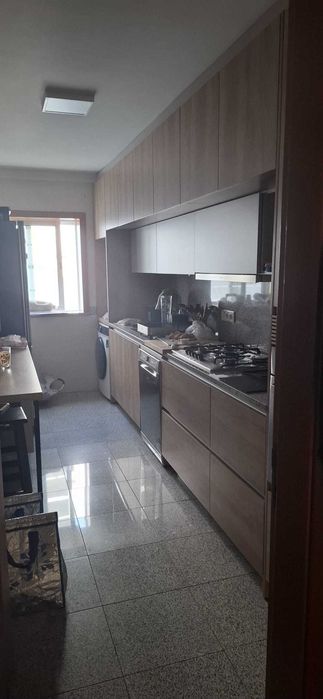 Apartamento T2 Centro Caminha - Junto Rio Coura - Avenida de Camões - 1º andar com elevador