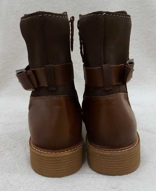 Черевики    Clarks