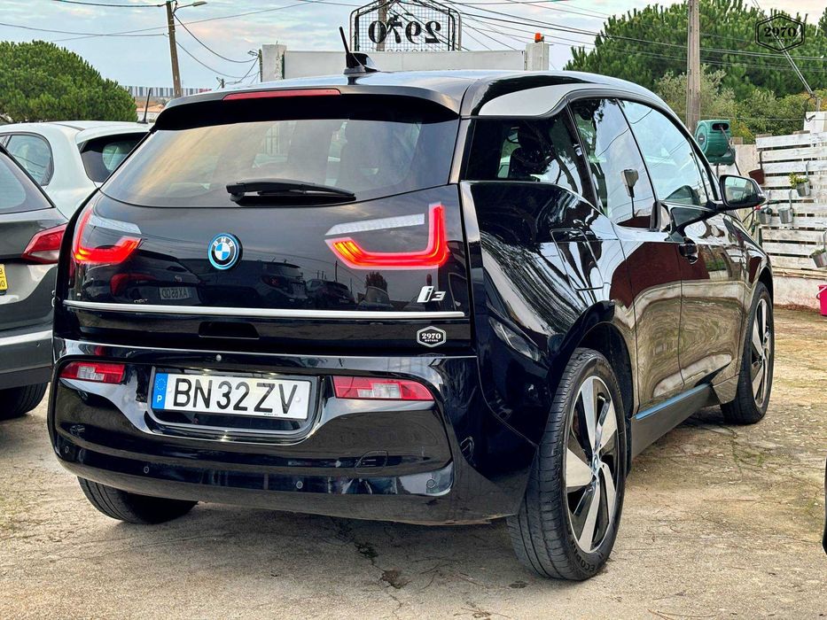 BMW i3  120Ah
53 200 km  Outubro · 2021 · IVA Discriminado