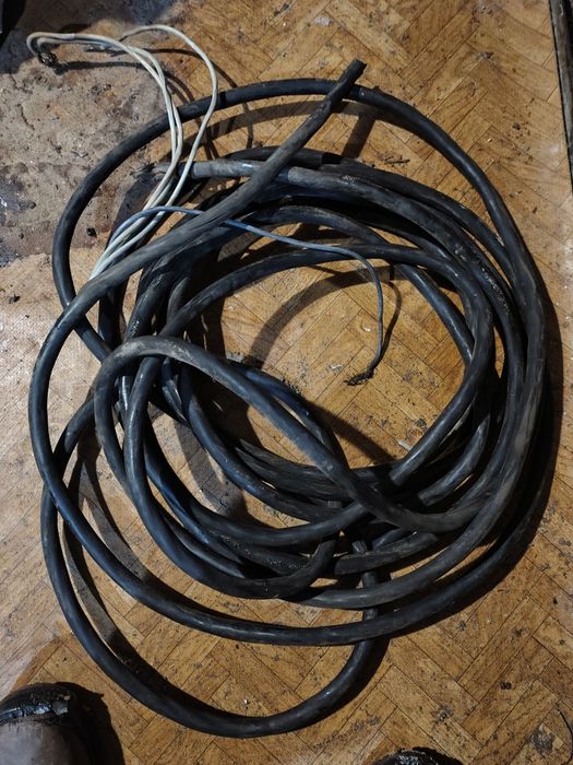 Кабель медный 4-х жильный