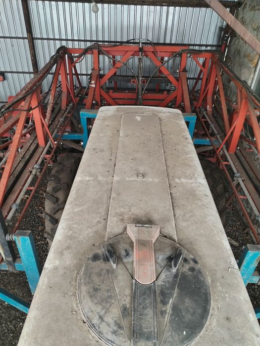 Продам Оприскувач ОП-2000