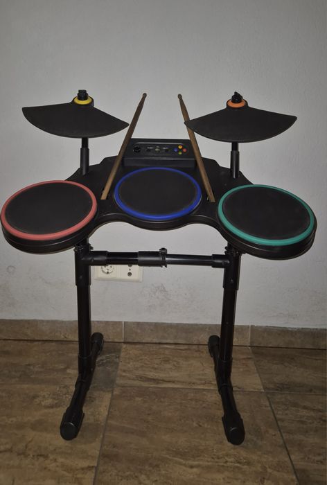 Zestaw Guitar Hero Xbox 360 | Perkusja + Gitara World Tour + 2 Gry