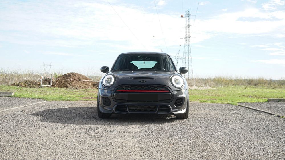 Mini John Cooper Works (JCW) F56