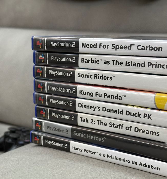 PlayStation 2 (Completa) + 8 jogos