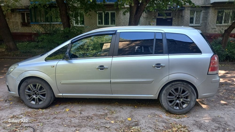 Open zafira B...