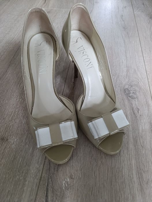 Sprzedam buty ze skóry r.38