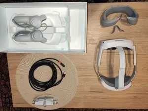 Pico 4 128 GB – stan bardzo dobry + kabel 5 m do PC VR | komplet