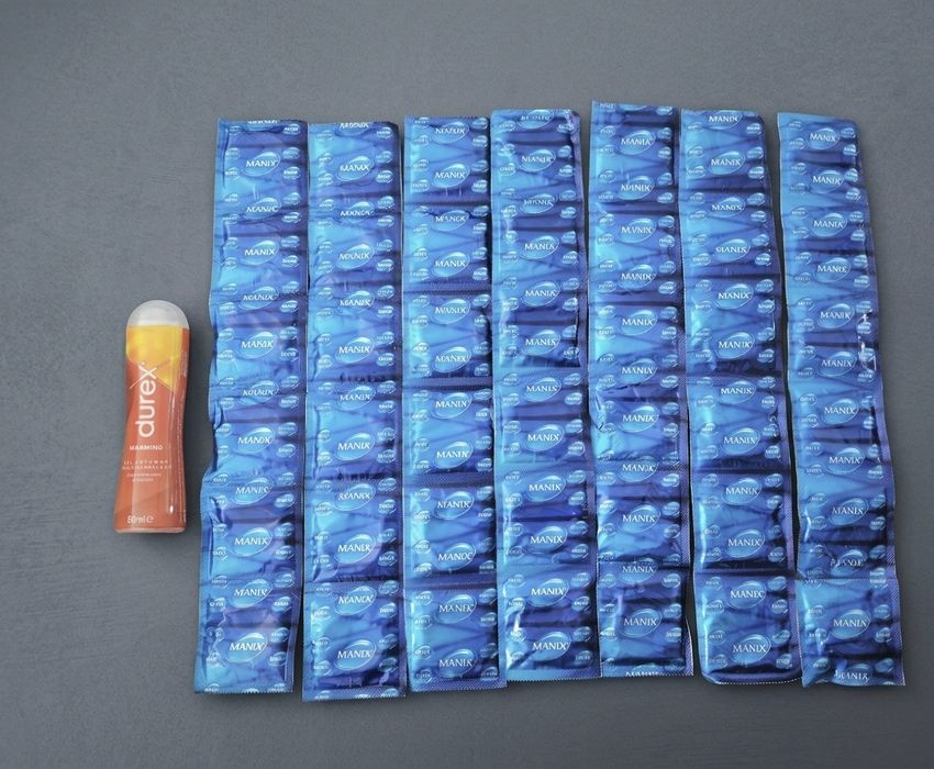 Durex Unimil ultracienkie żel potęgujący doznania prezerwatywy zestaw