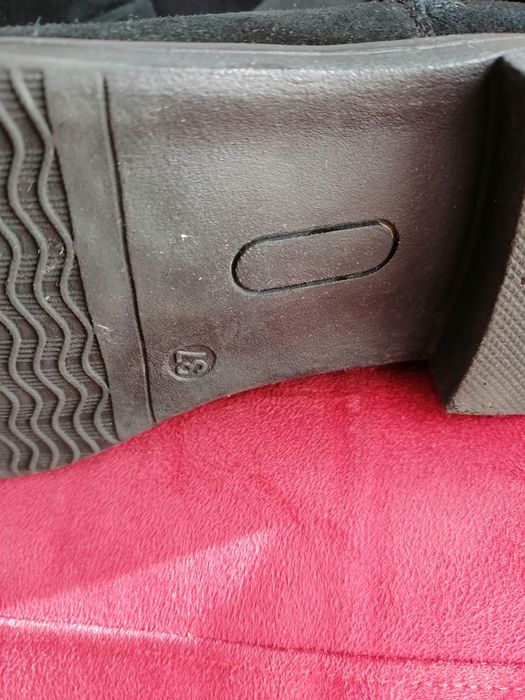 Botins Pretos Tam 37  Lindíssimos  ( Portes incluídos)