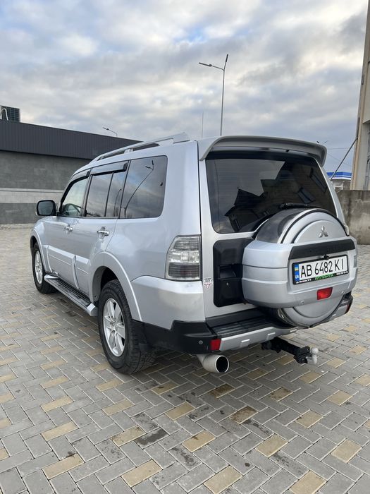 mitsubishi  pajero  2007 року