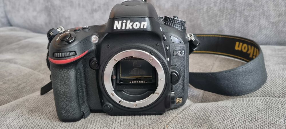 Nikon D600 Igła przebieg 43K jak nowy GW FV