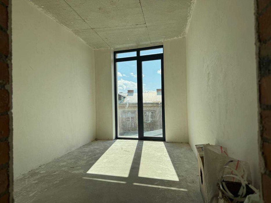 БЕЗ КОМІСІЇ Продаж 3-кім квартири в елітній новобудові на вул. Окружна