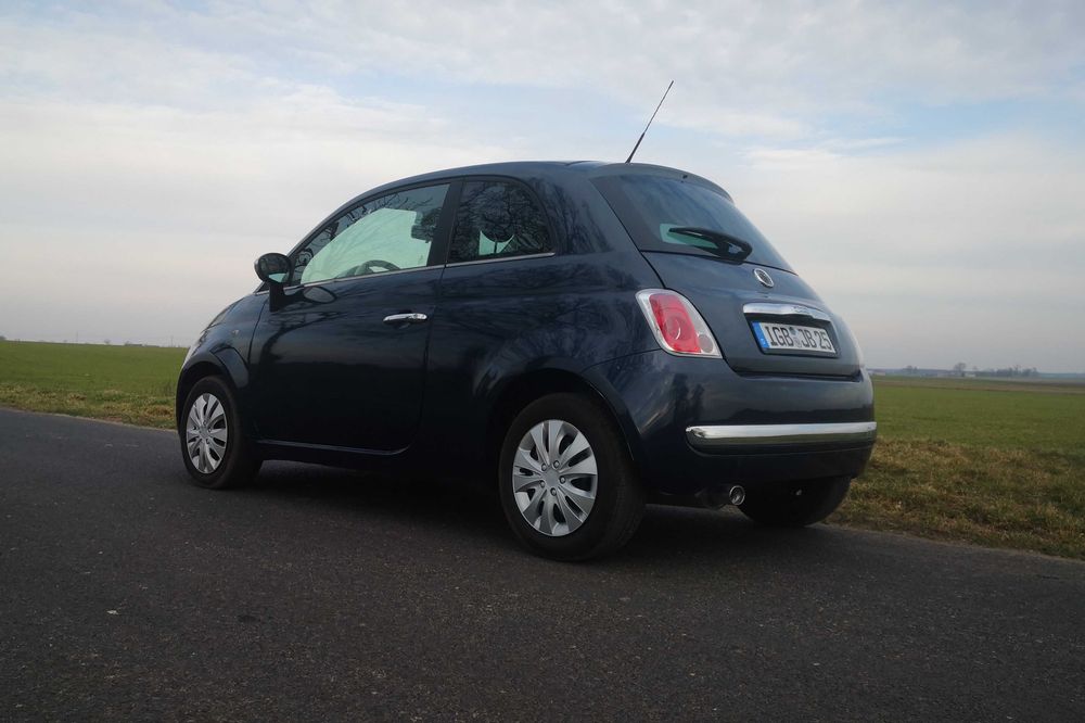 Samochód Fiat 500 klima