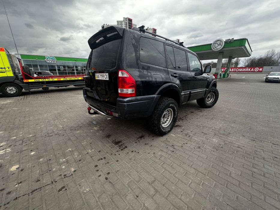 Mitsubishi Pajero Wagon 3.0 бензин Автомат