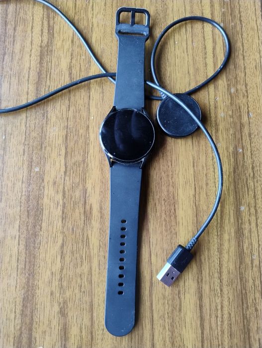 Samsung Galaxy Watch 4 SM-R860