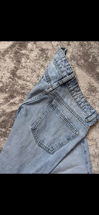 Прямі джинси Zara 2026