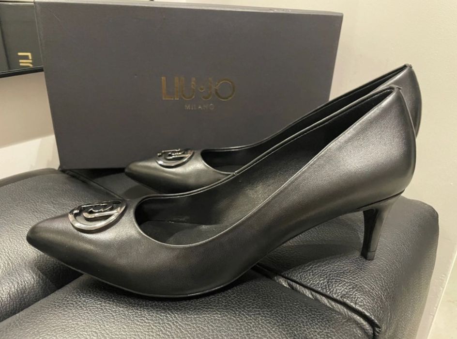 Czółenka szpilki Katia 39 czarne Liu Jo