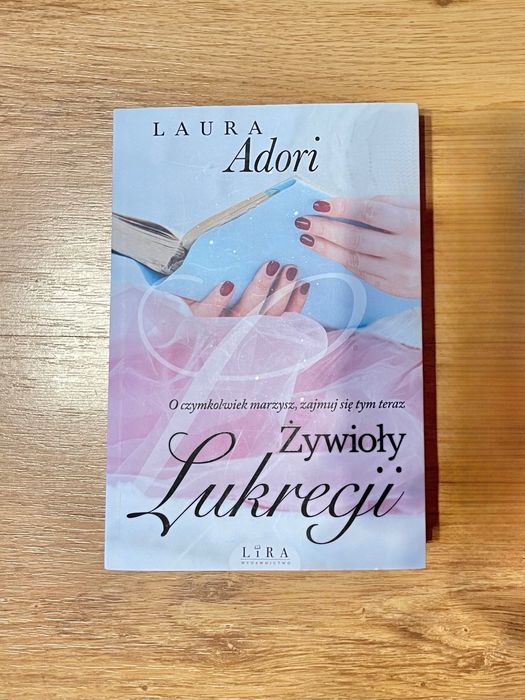 Książka Żywioły Lukrecji Laura Adori