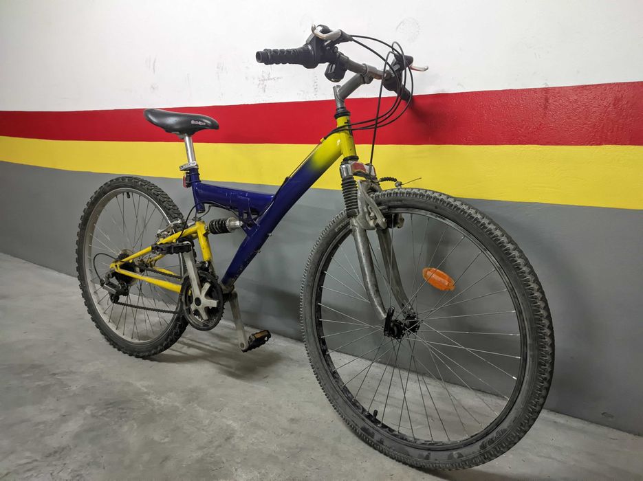 Bicicleta aço 26'' com suspensão total