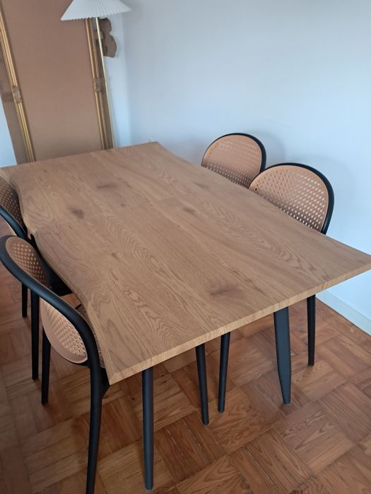 Mesa de jantar extensível