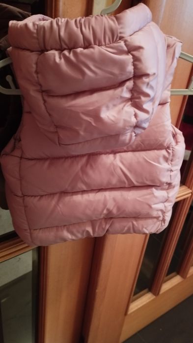 Colete novo com capuz 12/18 meses