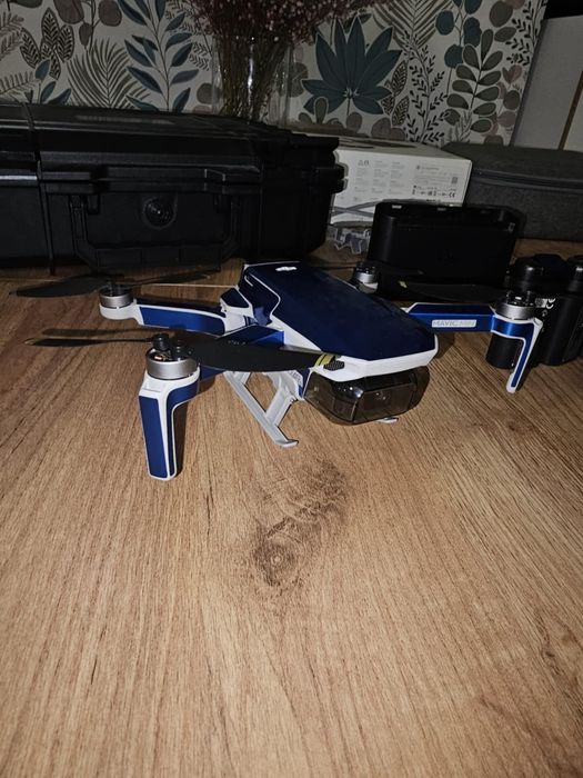 Dron DJI mavic mini