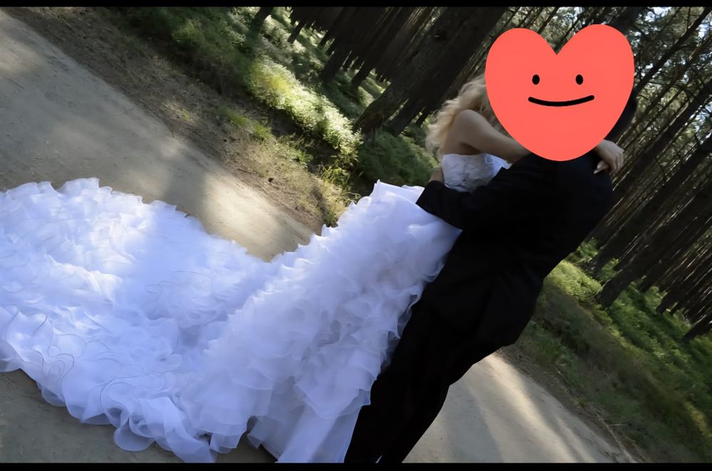 Piękna suknia ślubna