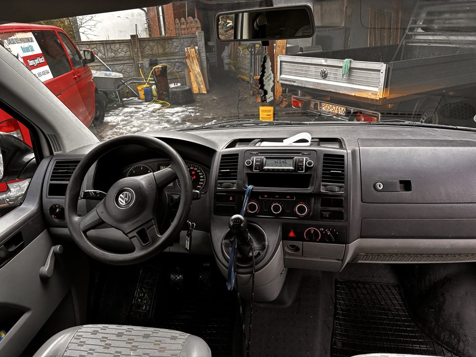 Vw t5 lift  8 osobowy