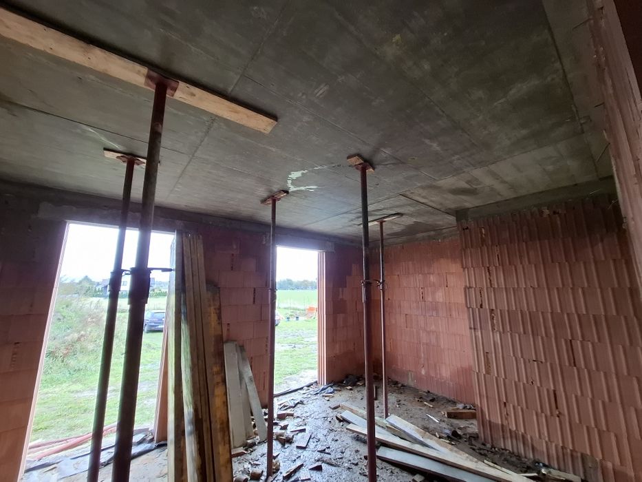 Sprzedam stemple metalowe !