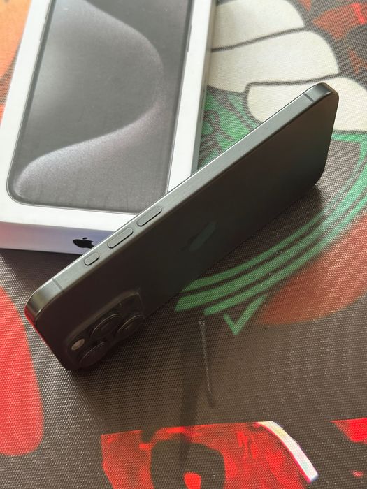 Продам IPhone 15 Pro Max 1 Tb Neverlock