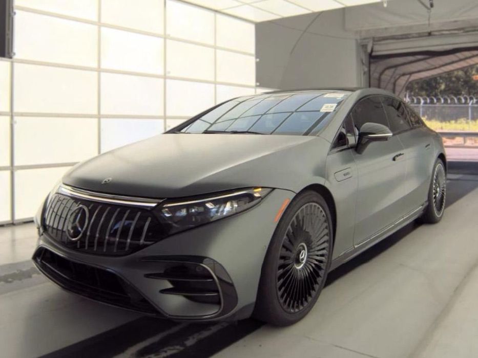 Mercedes-Benz EQS