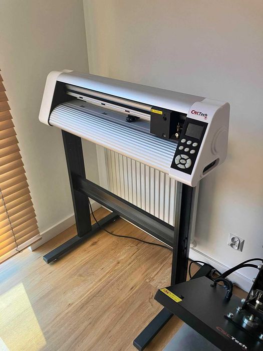 Ploter Tnący Teneth 740BL 740mm/620mm Kontur Vinyl Flex Termotransfer Stan Idealny Komplet Oprogramowanie Windows