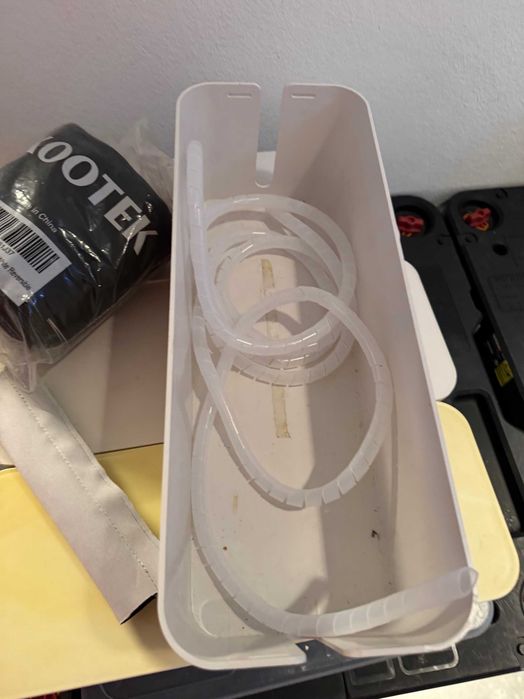 White Computer Cable Organizer Boxes in Good Condition425563324994048002