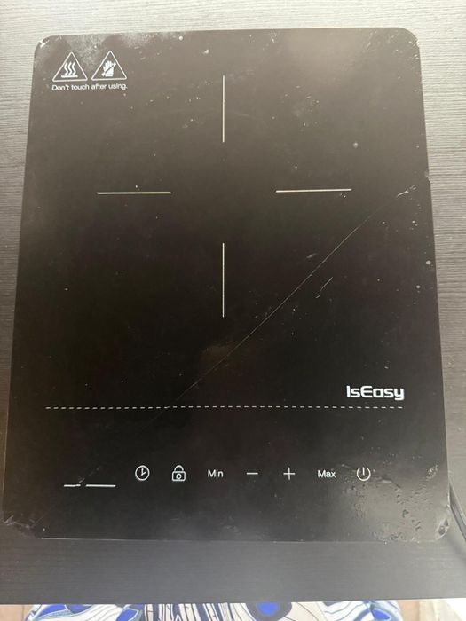 Placa eléctrica rápida a funcionar (vidro partido)