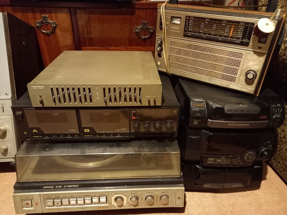 Продам аудиотехнику ссср САМОВЫВОЗ