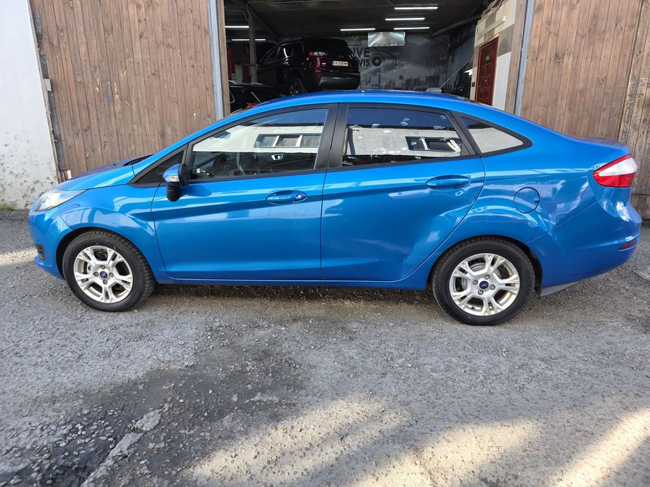 Ford Fiesta 2014 рік, 1.6 літра , автомат