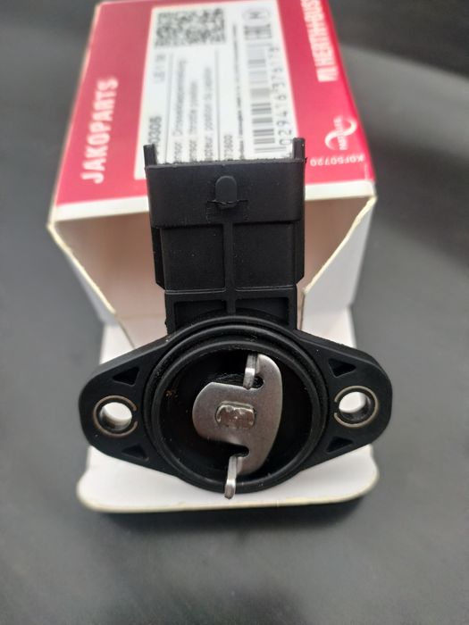 Датчік положення дросельной заслонки