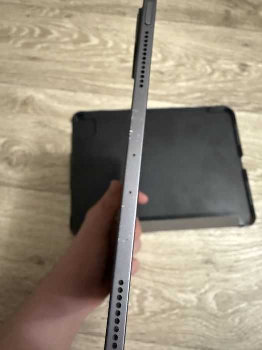 Ipad pro 2020 11 128 gb+чехол