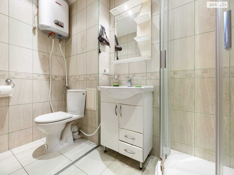 Берестейський проспект, 29 в Києві, КПІ, Охматдит