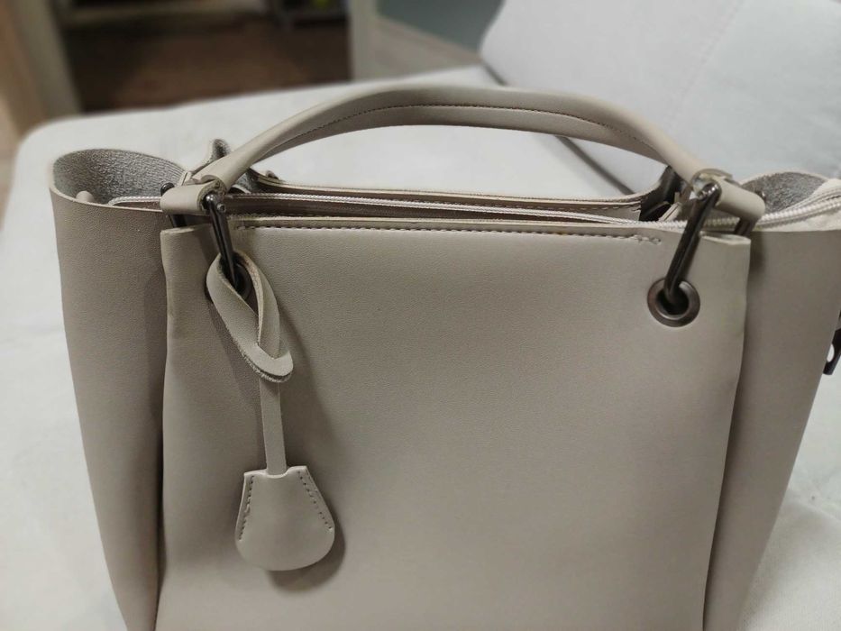 сумка женская бежевая