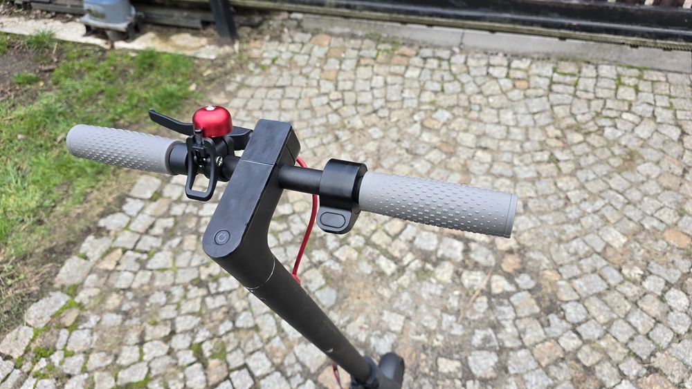 Hulajnoga xiaomi mi365