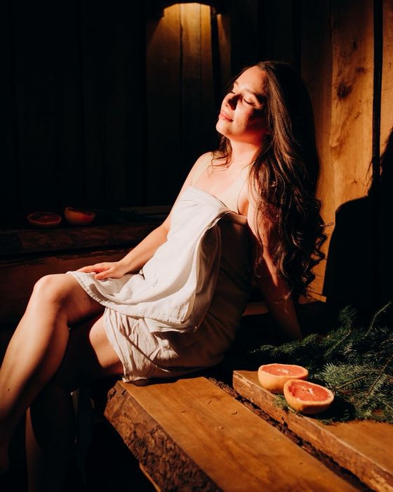 Подобово будинок з чаном та сауною біля озера і лісу Koshara_chalet