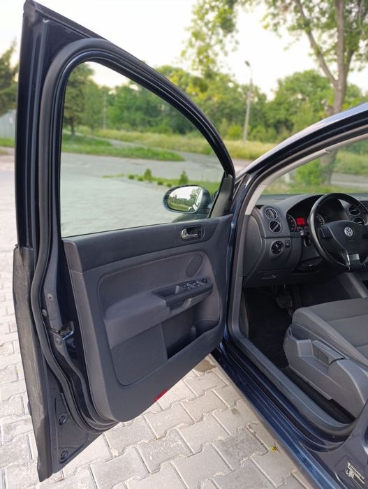 Volkswagen Golf Plus 2009р. автомат  1.4 caxa (90 кВ. 122 л.с.) бензин.