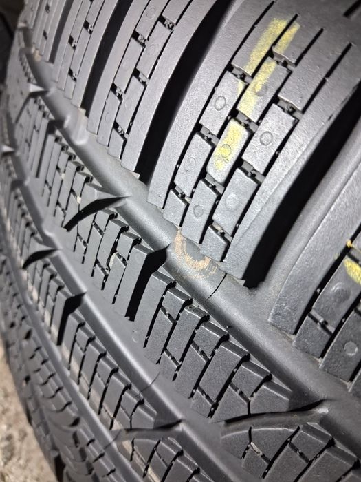 Як Нові 255/45 19 Pirelli Sottozero 2 210 шини б/у зима Комплект